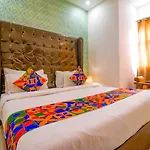 Fabhotel Ricky International